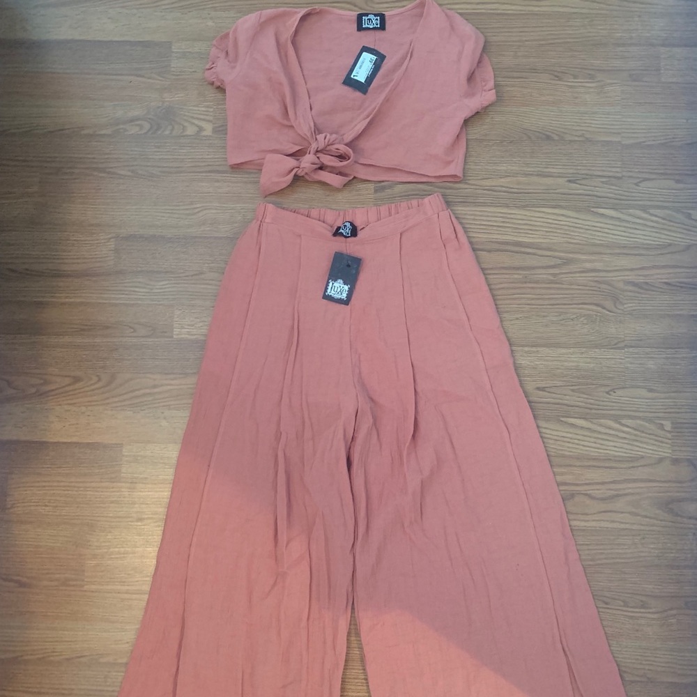 LUXE Boutique Two-Piece Set NEW WITH TAGS